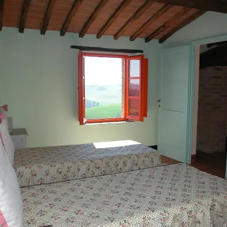 Villa Sleeps 14 Pool Wifi Asciano